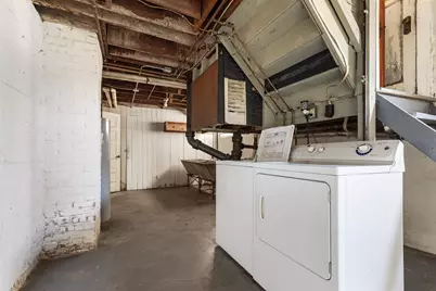 212 N Gardiner Avenue, Rockford, IL 61107 - Photo 14