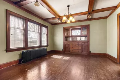 212 N Gardiner Avenue, Rockford, IL 61107 - Photo 4