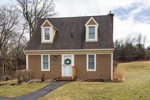 35 Thatcher Ln, Galena, IL 61036 - Photo 2