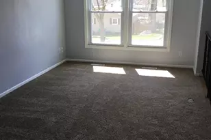 3904 Tallwood Ave, Rockford, IL 61114 - Photo 6