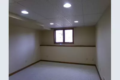 2115 Cimarron Drive, Freeport, IL 61032 - Photo 20