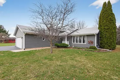 4015 Kindlewood Trail, Cherry Valley, IL 61016 - Photo 2