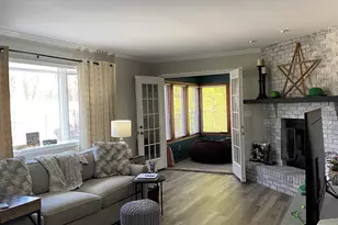 676 Sioux Dr, Freeport, IL 61032 - Photo 8