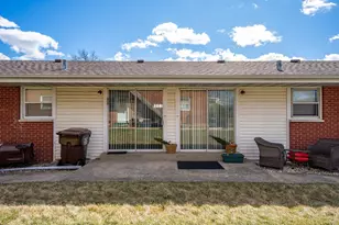 5870 Garrett Ln, Rockford, IL 61107 - Photo 46