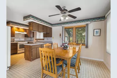 840 Breckenboro Drive, Lake Summerset, IL 61019 - Photo 20