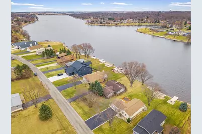 840 Breckenboro Drive, Lake Summerset, IL 61019 - Photo 52