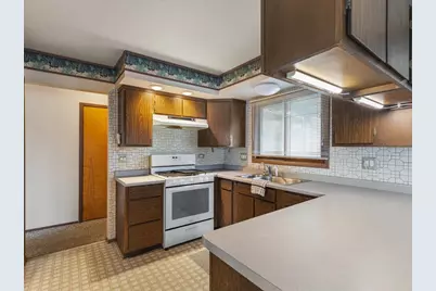 840 Breckenboro Drive, Lake Summerset, IL 61019 - Photo 16