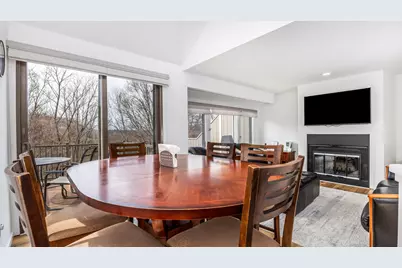 129 Plum Cove Drive, Galena, IL 61036 - Photo 14