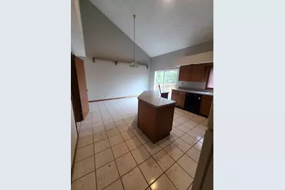 1406 Sweetclover, Rockford, IL 61107 - Photo 8