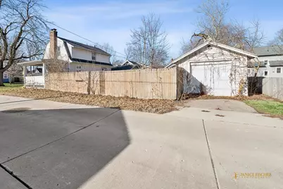 717 Ellis Avenue, Rockford, IL 61103 - Photo 4