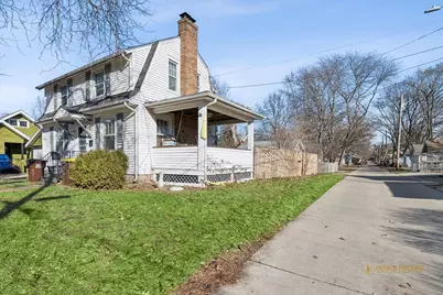 717 Ellis Avenue, Rockford, IL 61103 - Photo 2