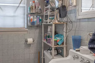 1524 Virginia Ave, Rockford, IL 61101 - Photo 8