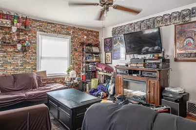 1524 Virginia Avenue, Rockford, IL 61101 - Photo 2