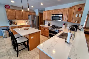 111 Grandview Dr, Lake Carroll, IL 61046 - Photo 8