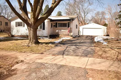 2807 Ashbrook Drive, Rockford, IL 61109 - Photo 2