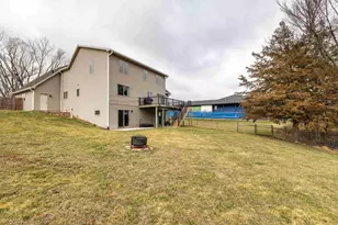 1765 William Dr, Galena, IL 61036 - Photo 4