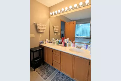 3503 Valley Woods Drive, Cherry Valley, IL 61016 - Photo 32