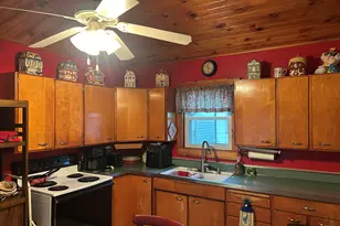 303 S Freedom St, Lena, IL 61048 - Photo 4