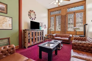 334 Spring St, Galena, IL 61036 - Photo 8