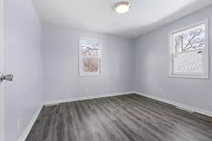 1425 Green St, Rockford, IL 61102 - Photo 12