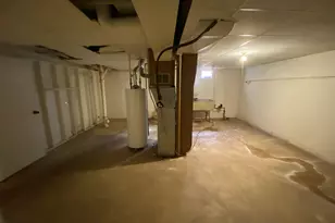 2221 Denver Dr, Rockford, IL 61108 - Photo 14