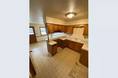 2221 Denver Drive, Rockford, IL 61108 - Photo 6