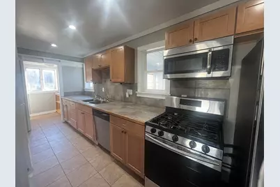 1470 S Demeter Drive, Freeport, IL 61032 - Photo 4