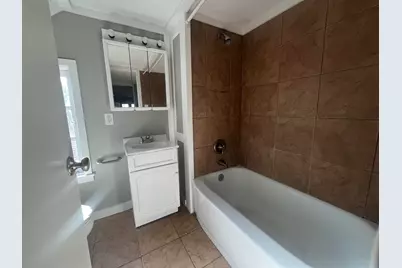 1470 S Demeter Drive, Freeport, IL 61032 - Photo 18