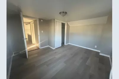 1470 S Demeter Drive, Freeport, IL 61032 - Photo 16