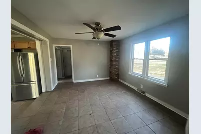 1470 S Demeter Drive, Freeport, IL 61032 - Photo 6