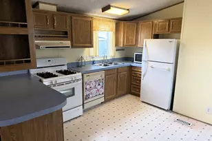 1206 Spring Cir, Belvidere, IL 61008 - Photo 4