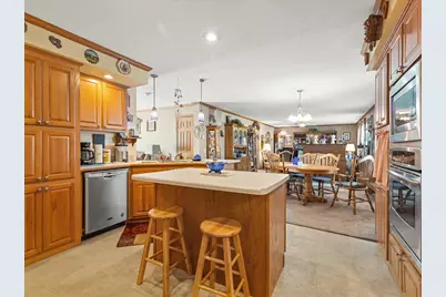 5647 Lidden Lane, Machesney Park, IL 61115 - Photo 14