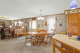 5647 Lidden Ln, Machesney Park, IL 61115 - Photo 16