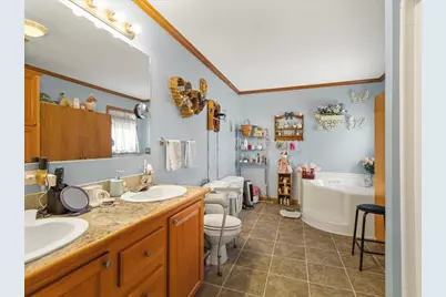 5647 Lidden Lane, Machesney Park, IL 61115 - Photo 24