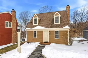 7 Settler Ln, Galena, IL 61036 - Photo 1