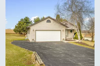 175 Lake Summerset Road, Lake Summerset, IL 61019 - Photo 1