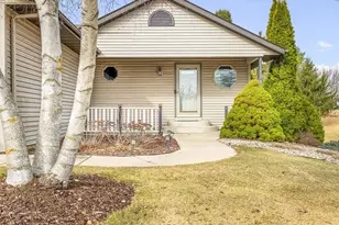 175 Lake Summerset Rd, Lake Summerset, IL 61019 - Photo 2