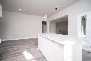 9874 Hawks Pointe Trail, Roscoe, IL 61073 - Photo 10