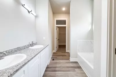 9874 Hawks Pointe Trail, Roscoe, IL 61073 - Photo 14