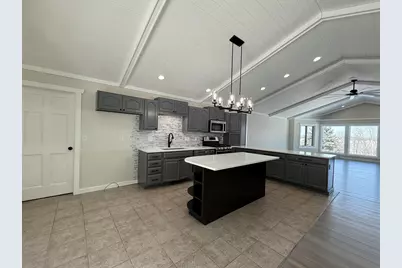 3640 Moffett Road, Rockton, IL 61072 - Photo 8