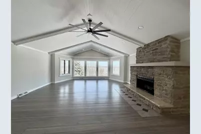 3640 Moffett Road, Rockton, IL 61072 - Photo 10