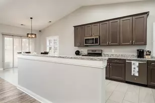 6254 White Berry Ln, Loves Park, IL 61111 - Photo 18