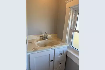 816 W Pleasant Street, Freeport, IL 61032 - Photo 34