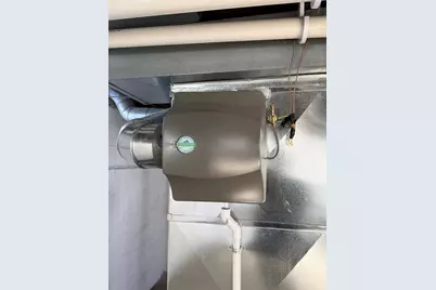 816 W Pleasant Street, Freeport, IL 61032 - Photo 40