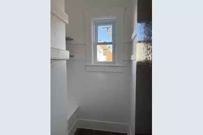 816 W Pleasant Street, Freeport, IL 61032 - Photo 24