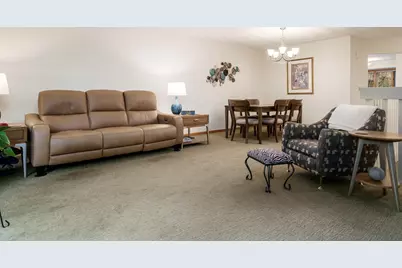 1290 S Trainer Road, Rockford, IL 61108 - Photo 8