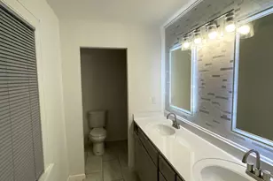 2024 Green St, Rockford, IL 61102 - Photo 10