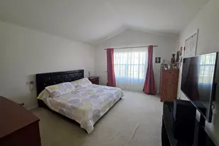 906 Cynthia Ln, Lake in the Hills, IL 60156 - Photo 16