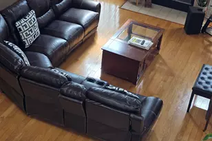 906 Cynthia Ln, Lake in the Hills, IL 60156 - Photo 8