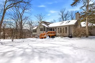 18 Colony Ln, Galena, IL 61036 - Photo 2